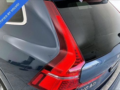 Used 2023 Volvo XC60 B5 Plus w/ Protection Package Premier FWD image 36