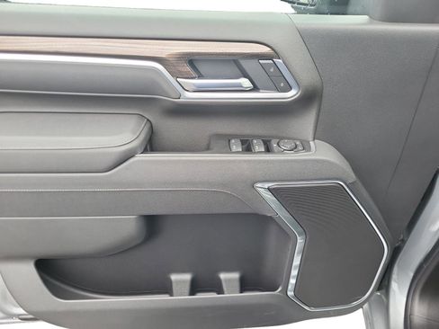 New 2026 Chevrolet Silverado 2500 LT w/ Convenience Package image 9