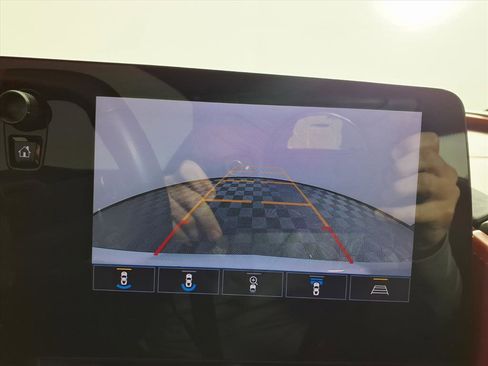 Used 2020 Chevrolet Corvette Stingray Premium Cpe w/ 3LT Preferred Equipment Group image 17