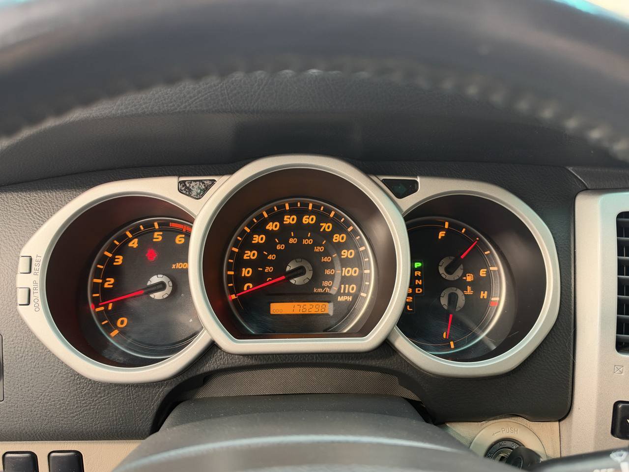 Used 2004 Toyota 4Runner Limited AWD/4WD image 21
