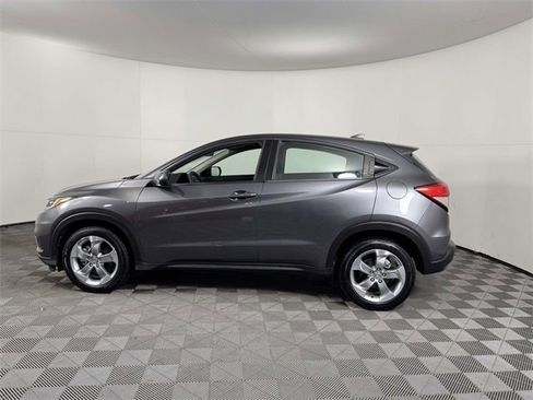 Used 2020 Honda HR-V LX image 11