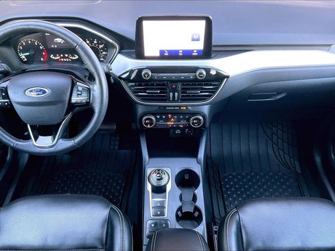 Used 2021 Ford Escape SEL image 7