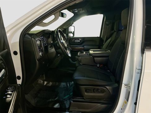 Used 2023 GMC Sierra 3500 SLE w/ SLE Convenience Package image 21
