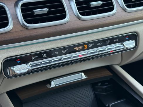 Used 2023 Mercedes-Benz GLE 450 4MATIC image 26