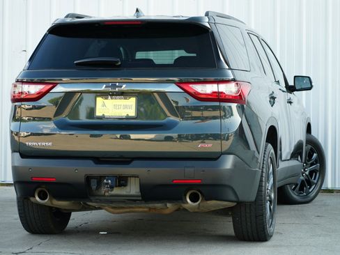 Used 2020 Chevrolet Traverse RS image 4