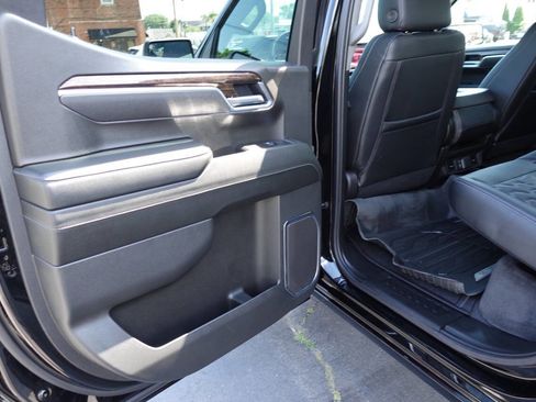 Used 2025 GMC Sierra 1500 Elevation AWD/4WD image 23