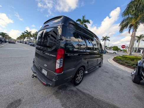 Used 2015 Ford Transit 150 130 Low Roof w/ Exterior Upgrade Package RWD image 13