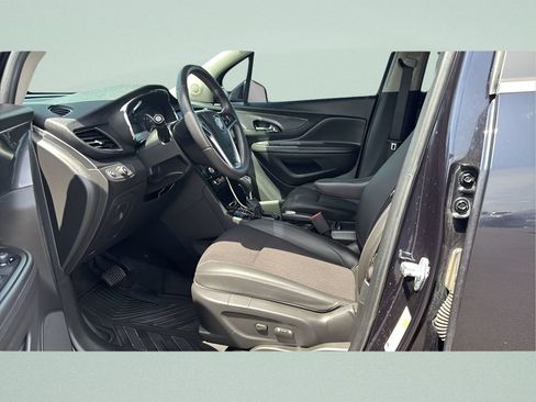 Used 2022 Buick Encore Preferred w/ Safety Package AWD/4WD image 18