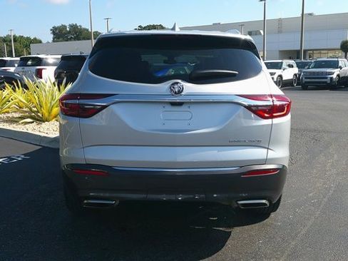 Used 2019 Buick Enclave Premium image 24