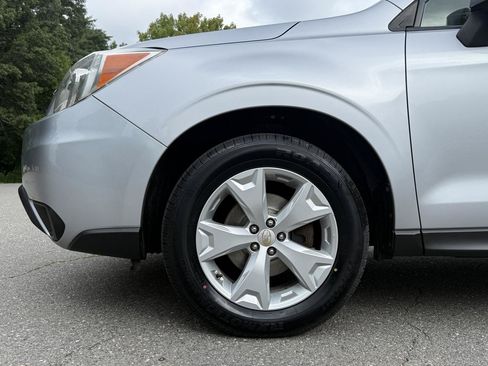 Used 2014 Subaru Forester 2.5i Premium w/ Popular Package #2 AWD/4WD image 8