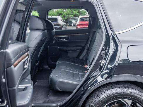 Used 2018 Honda CR-V Touring image 22