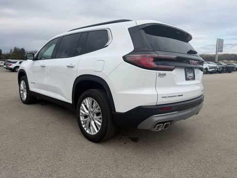 Used 2026 GMC Acadia Elevation w/ Elevation Premium Package AWD/4WD image 11