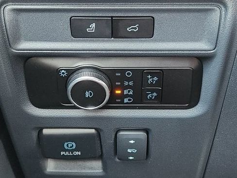 Used 2023 Ford Expedition Limited RWD image 21
