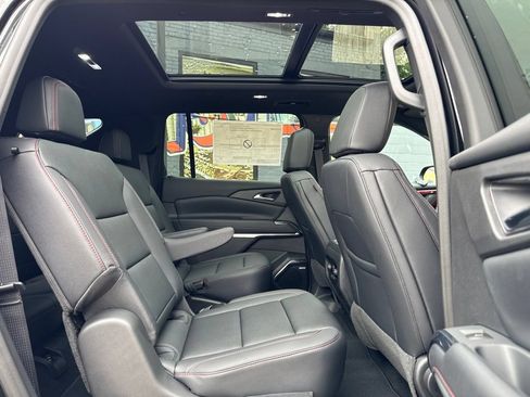 New 2026 Chevrolet Traverse Z71 w/ Enhanced Driving Package AWD/4WD image 14