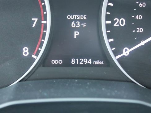 Used 2014 Lexus ES 350 w/ Ultra Luxury Package image 28