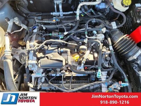 Used 2024 Ford Bronco Sport Outer Banks w/ Tech Package image 34