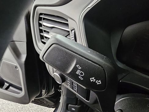 Used 2024 Ford Escape Active image 30