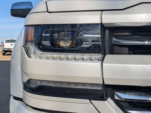 Used 2018 Chevrolet Silverado 1500 LTZ Z71 w/ LTZ Plus Package image 10