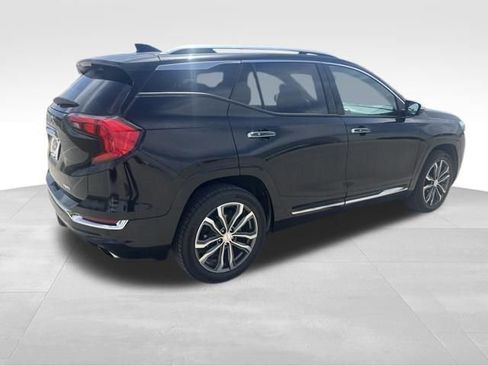 Certified 2018 GMC Terrain Denali w/ Comfort Package AWD/4WD image 5