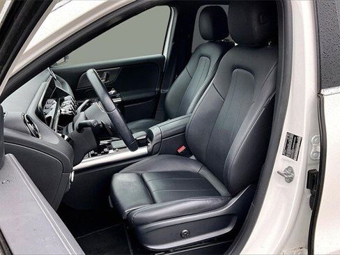 Certified 2021 Mercedes-Benz GLA 250 4MATIC image 11