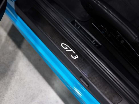 Used 2018 Porsche 911 GT3 RWD image 10