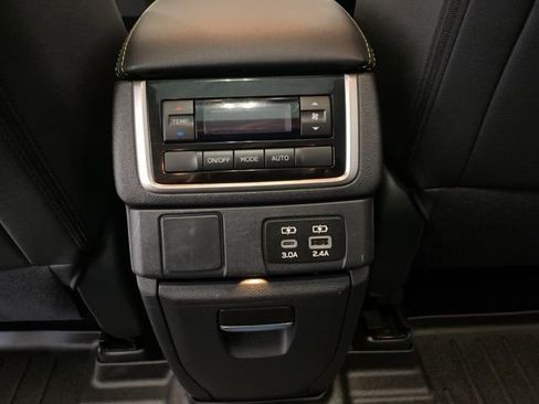 Certified 2024 Subaru Ascent Onyx Edition image 14