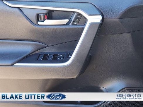 Used 2024 Toyota RAV4 XLE Premium image 23