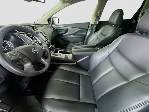 Used 2024 Nissan Murano SV w/ SV Midnight Edition Package FWD image 13