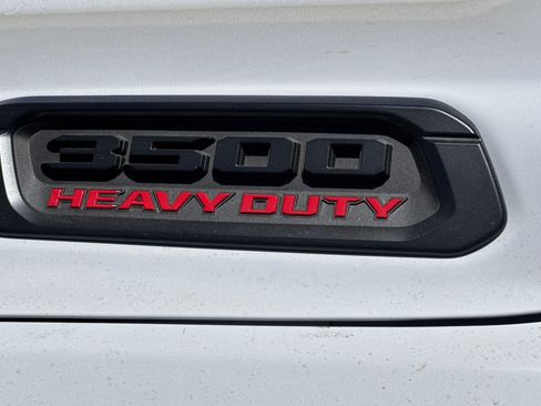 New 2026 RAM 3500 Tradesman AWD/4WD image 25
