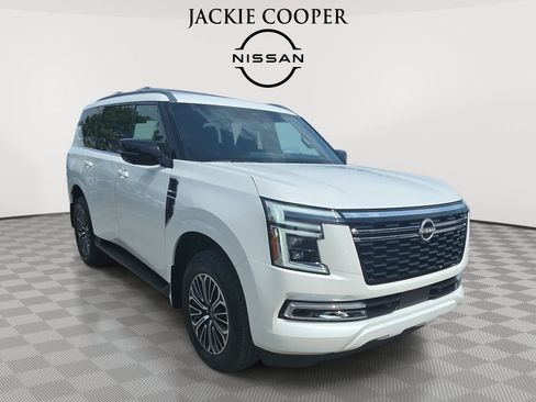 New 2026 Nissan Armada SL w/ Captain's Chari Seat Package AWD/4WD image 3