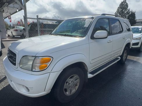 Used 2001 Toyota Sequoia Limited image 1