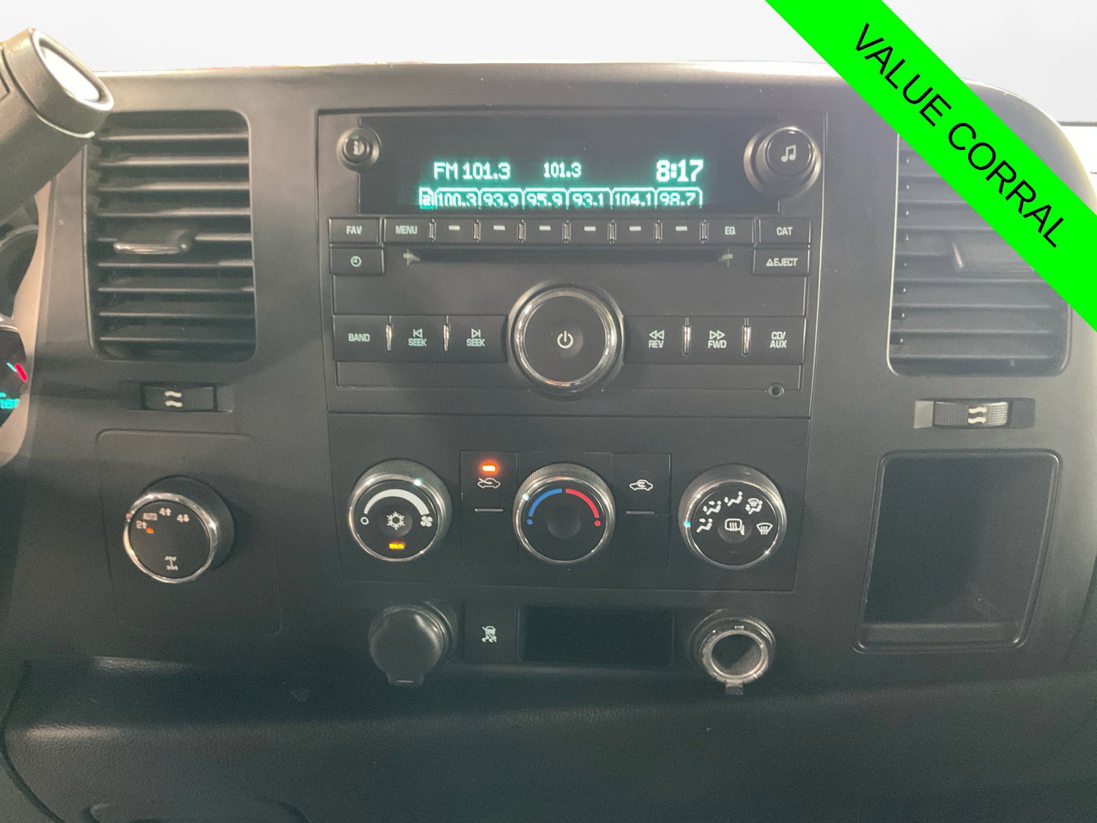 Used 2009 Chevrolet Silverado 1500 LT w/ Power Pack Plus AWD/4WD image 11