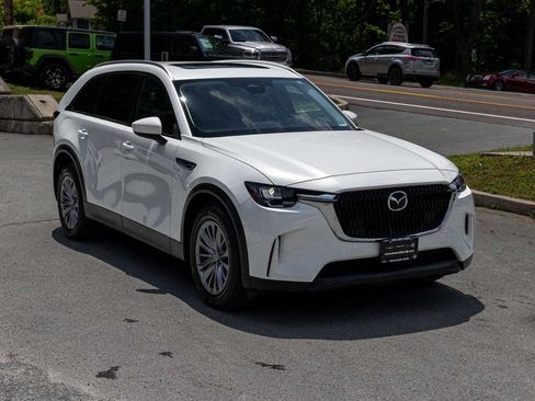Used 2024 MAZDA CX-90 Plug-In Hybrid w/ Preferred AWD/4WD image 3