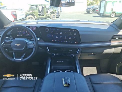Certified 2025 Chevrolet Tahoe LT AWD/4WD image 9