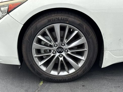 Used 2021 INFINITI Q50 Luxe w/ Cargo Package RWD image 4