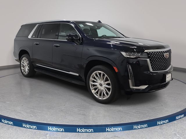 Used 2023 Cadillac Escalade ESV Premium Luxury AWD/4WD image 3