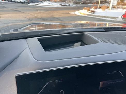 Certified 2026 BMW 530i xDrive w/ M Sport Package image 24