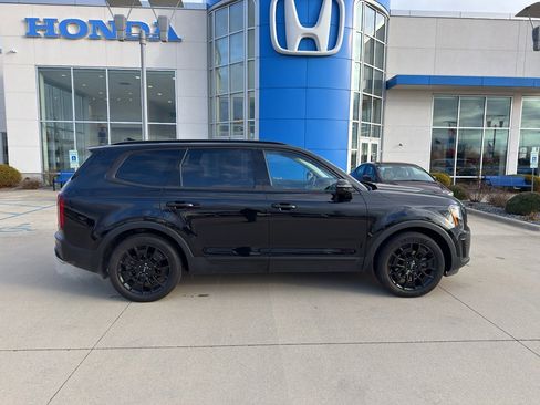 Used 2022 Kia Telluride SX image 4