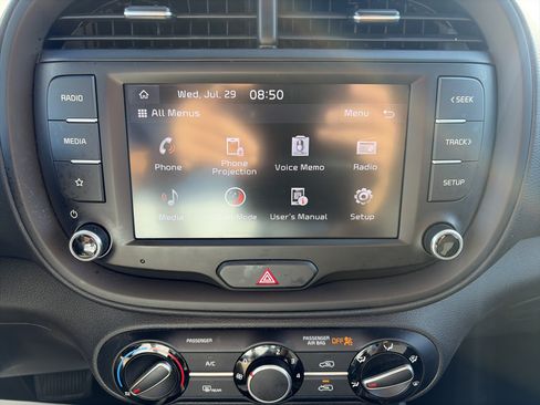 Used 2022 Kia Soul LX FWD image 20