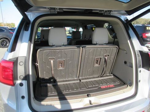 Used 2019 GMC Acadia Denali w/ Technology Package image 35