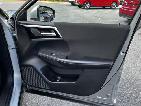 Used 2022 Mitsubishi Outlander ES image 24