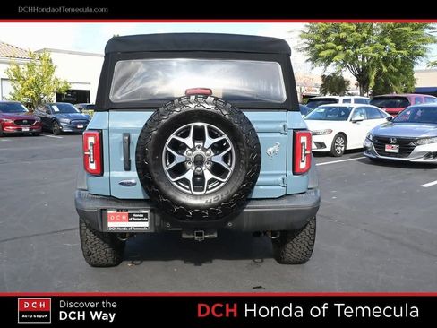 Used 2022 Ford Bronco Badlands image 6