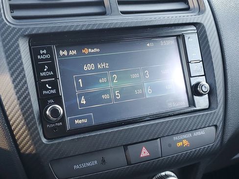 Used 2023 Mitsubishi Outlander Sport SE image 13