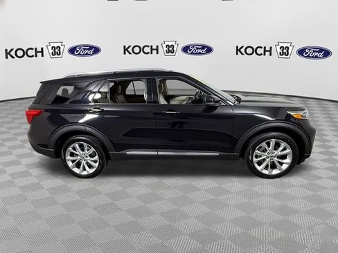 Used 2022 Ford Explorer Platinum w/ Equipment Group 601A AWD/4WD image 9