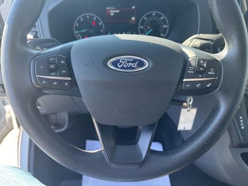 Used 2023 Ford Transit 350 XLT image 7