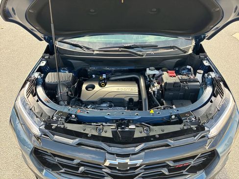 New 2026 Chevrolet Equinox RS w/ Convenience Package III FWD image 30