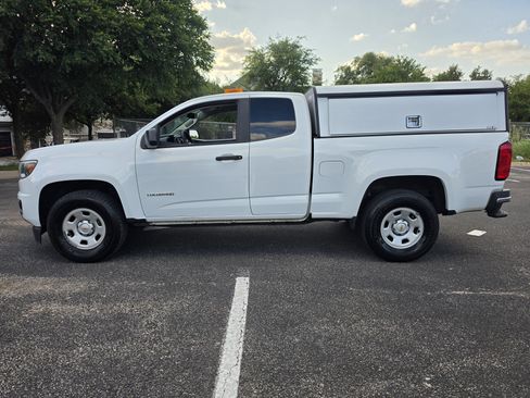 Used 2020 Chevrolet Colorado W/T w/ WT Convenience Package RWD image 4