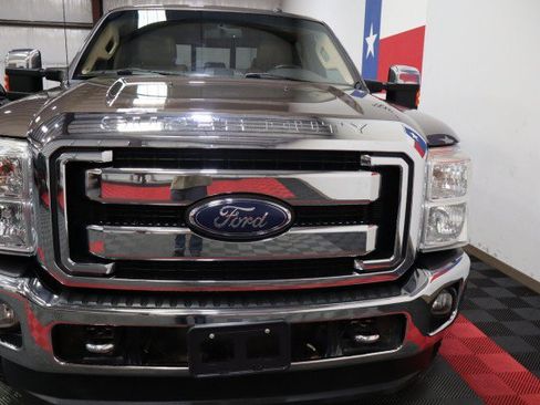 Used 2015 Ford F350 Lariat w/ Lariat Ultimate Package AWD/4WD image 19