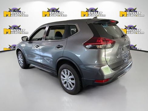Used 2018 Nissan Rogue S AWD/4WD image 6