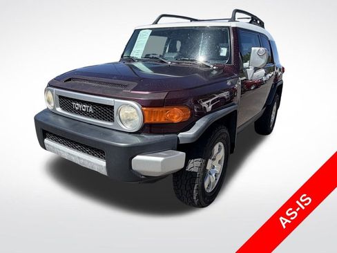 Used 2007 Toyota FJ Cruiser 4WD image 2